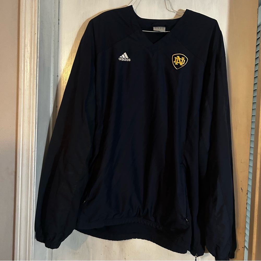 Adidas Notre Dame Blue Pullover Nylon Warm Up Shirt V Neck Size men’s XXL